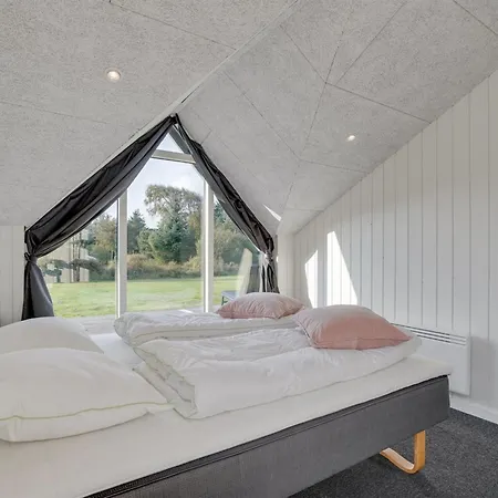 Ellenora - 1km From The Sea By Interhome Dom wakacyjny *